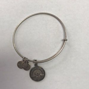alex and ani bangle CLADDAGH silver!!